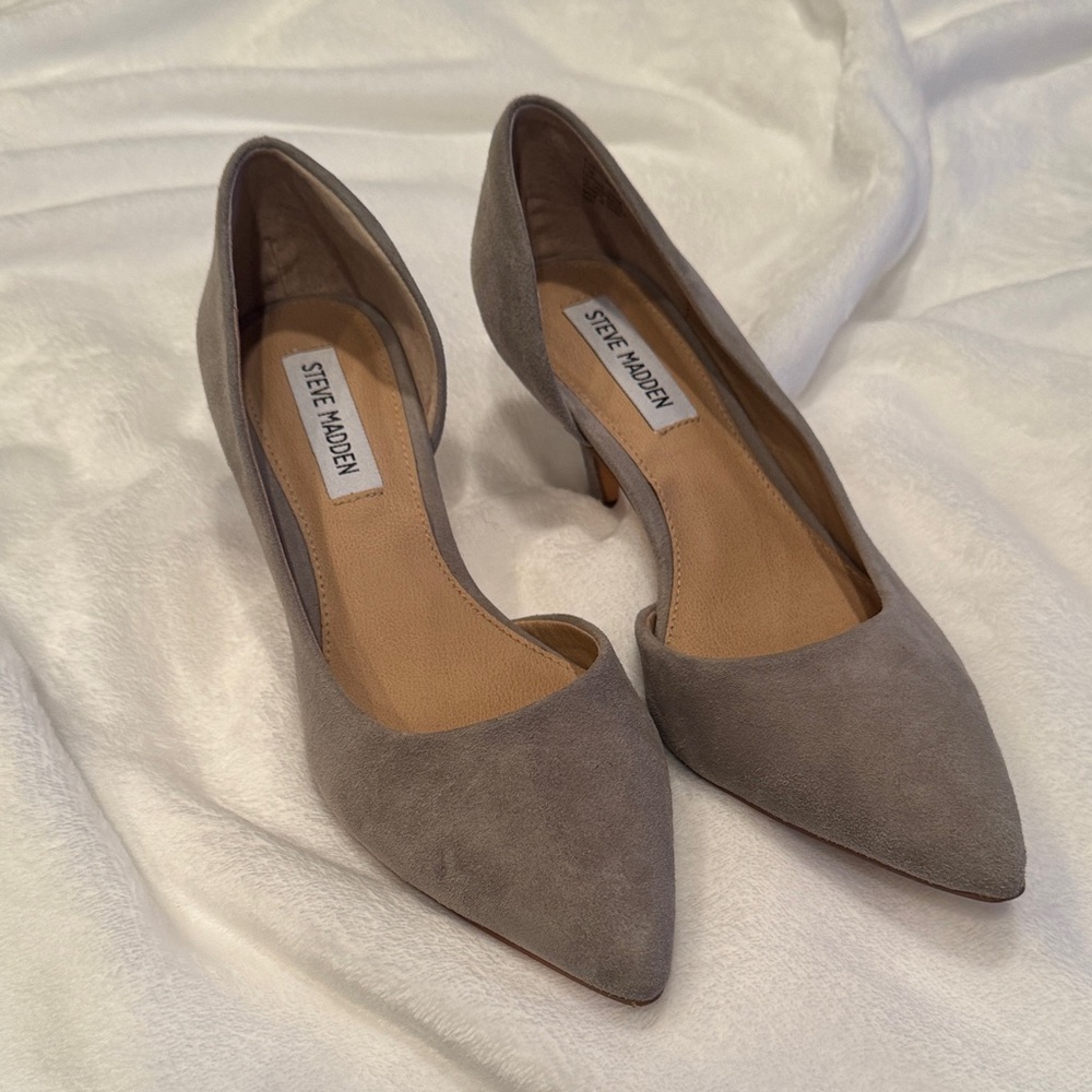 Steve Madden Taupe Suede Heels